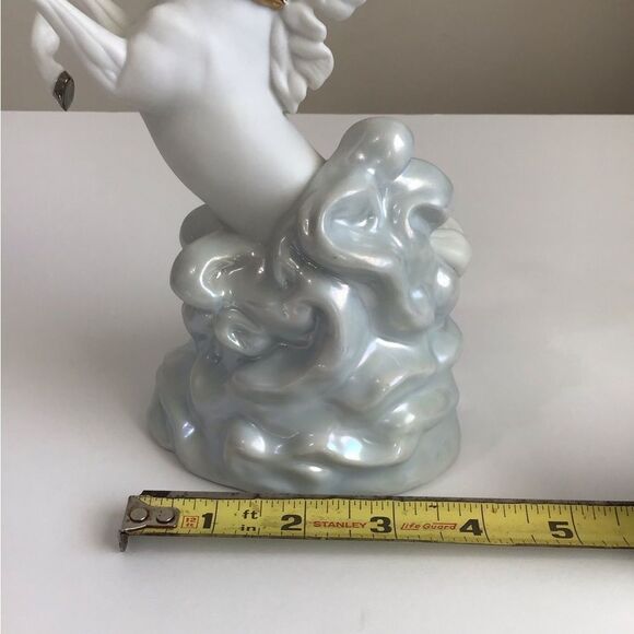 Vintage Hallmark Magical Unicorn Collection Boundless Spirit Ceramic Statue 1988 - Picture 6 of 11